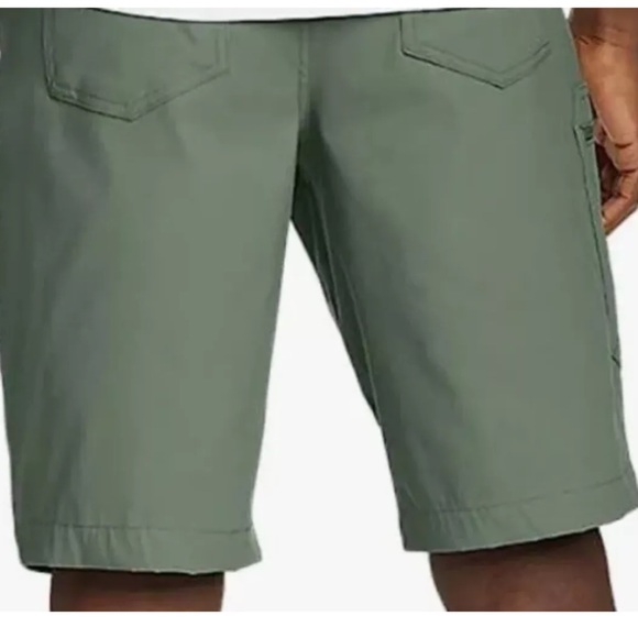 EDDIE BAUER Men's Rainier Shorts Active Fit Mineral Green Size 32 - Picture 3 of 10